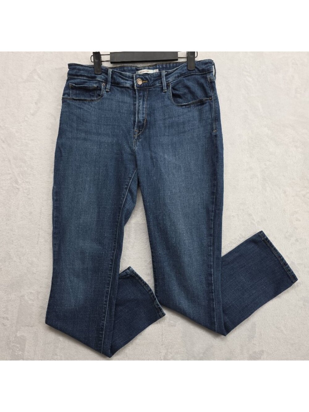 Levi's Mid Rise Skinny Jeans Womens 32x31 Dark Blue Wash Stretch Denim Faded